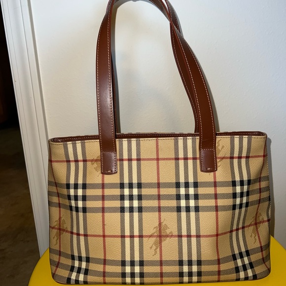 Burberry Bag - Picture 1 of 5